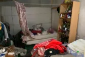 Επιχείρηση-μαμούθ της ΕΛΑΣ σε Ηλεία και άλλες περιοχές: Τέλος σε κύκλωμα που εκμεταλλευόταν αλλοδαπούς εργάτες - Οι εικόνες του σκλαβοπάζαρου ΦΩΤΟ-ΒΙΝΤΕΟ