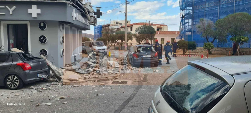 «Ήταν θαύμα. Θυμάμαι πως πέφτανε πέτρες επάνω μου», η μαρτυρία της γυναίκας που γλίτωσε στο Λαύριο, ΦΩΤΟ, ΒΙΝΤΕΟ