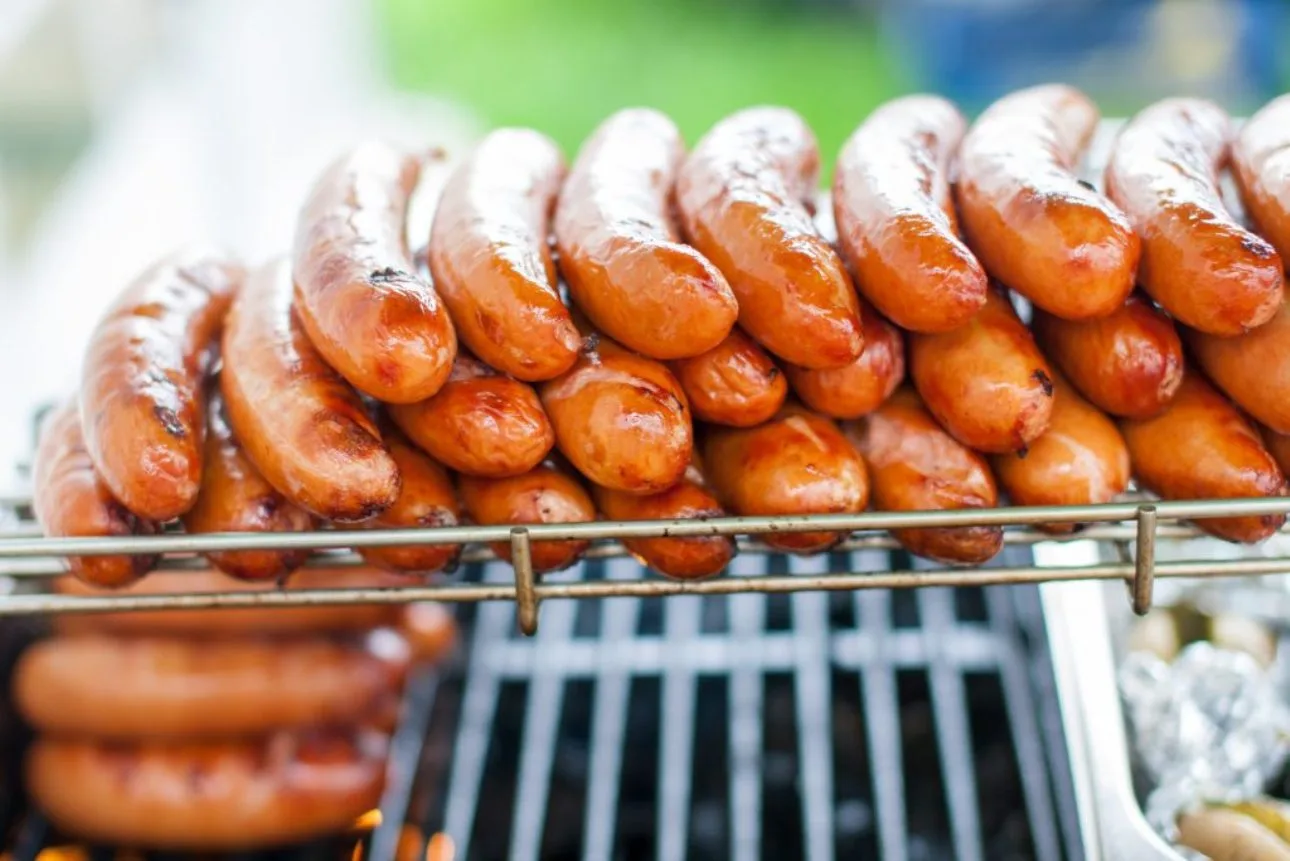 Ανατροπή σε σοκαριστικό θάνατο 16χρονου σε εκδρομή κάμπινγκ - Είχε φάει λουκάνικα και "έφυγε" τρία λεπτά μετά