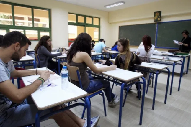 Όλες οι αλλαγές στο Λύκειο: Διπλές εξετάσεις και δεύτερη ευκαιρία τον Σεπτέμβριο