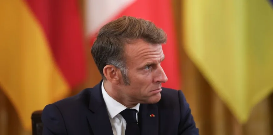 Politico: Η Γαλλία σε τροχιά αστάθειας – Η Ευρώπη φοβάται ντόμινο πολιτικών και οικονομικών αναταράξεων Politico: Η Γαλλία σε τροχιά αστάθειας – Η Ευρώπη φοβάται ντόμινο πολιτικών και οικονομικών αναταράξεων