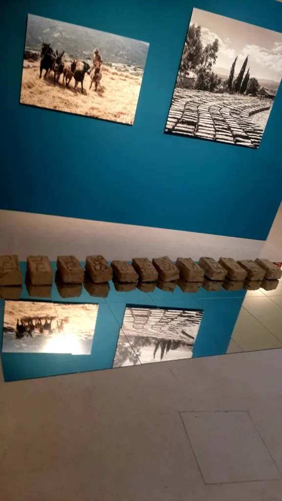 Πάτρα: Εκδήλωση στο Αρχαιολογικό Μουσείο για τις παραδοσιακές τεχνικές δόμησης και τον Robert McCabe Πάτρα: Εκδήλωση στο Αρχαιολογικό Μουσείο για τις παραδοσιακές τεχνικές δόμησης και τον Robert McCabe