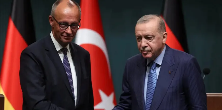 Μερτς από την Άγκυρα: «Θέλουμε να δούμε την Τουρκία στην ΕΕ» - Ικανοποίηση για τα Eurofighter Μερτς από την Άγκυρα: «Θέλουμε να δούμε την Τουρκία στην ΕΕ» - Ικανοποίηση για τα Eurofighter