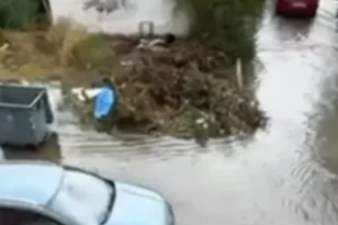 Στο Μεσολόγγι πλημμύρισαν κεντρικοί δρόμοι! ΒΙΝΤΕΟ