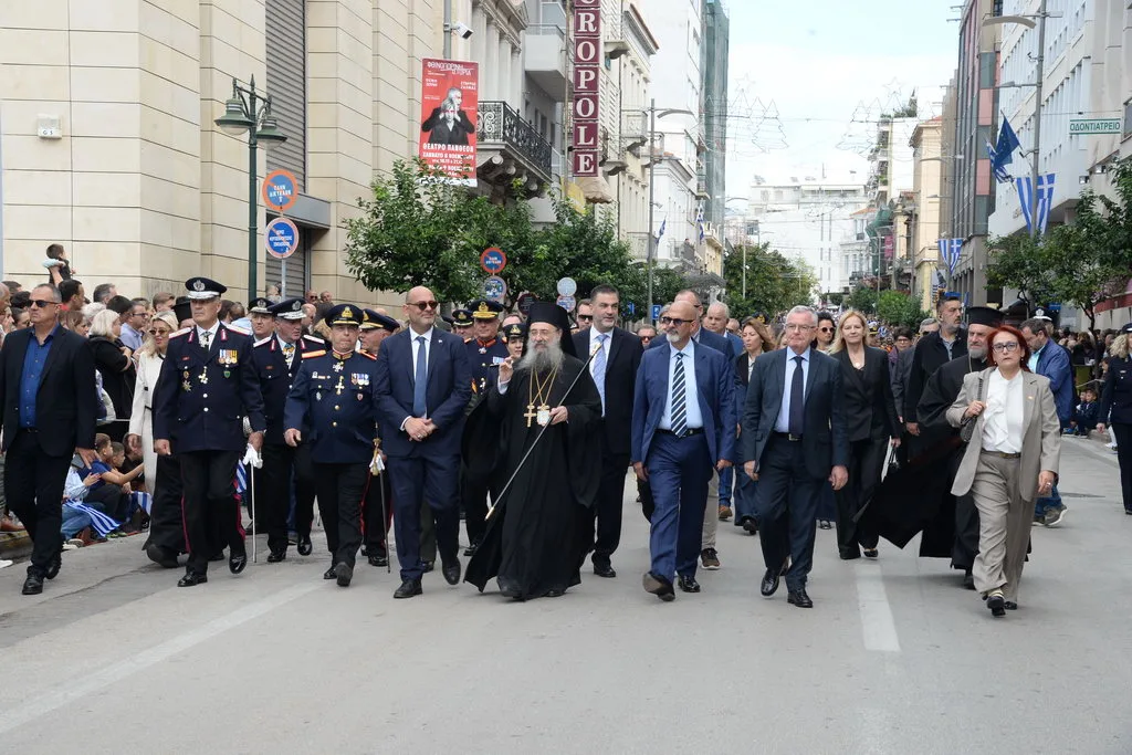 Μητροπολίτης Πατρών Χρυσόστομος: «Πείτε ΟΧΙ σε κάθε μορφή τυραννίας» Μητροπολίτης Πατρών Χρυσόστομος: «Πείτε ΟΧΙ σε κάθε μορφή τυραννίας»