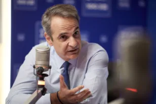 Μητσοτάκης: «Δεν μας αρέσει η εικόνα στο Σύνταγμα» – Τι είπε για Δένδια, Τσίπρα και Τέμπη