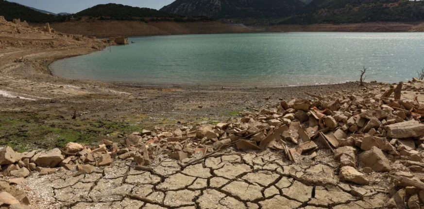 Σήμερα οι ανακοινώσεις για τη λειψυδρία, μέτρα και παρεμβάσεις ύψους 2,5 δισ. ευρώ