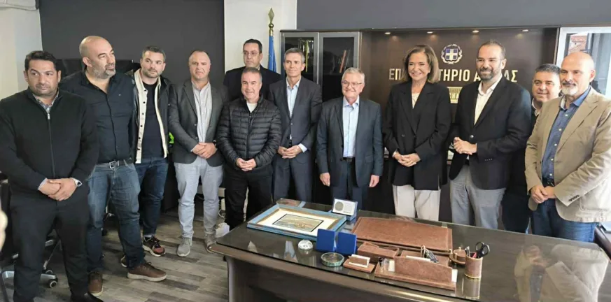 Η Ντόρα Μπακογιάννη «πρέσβειρα» της Πάτρας για την ένταξή της στον χάρτη της κρουαζιέρας Η Ντόρα Μπακογιάννη «πρέσβειρα» της Πάτρας για την ένταξή της στον χάρτη της κρουαζιέρας