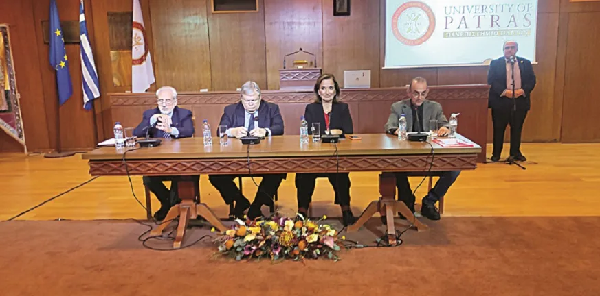 Μπακογιάννη και Βενιζέλος μίλησαν στο Πανεπιστήμιο για την εξωτερική πολιτική: Κοινή αγωνία για εθνική συνεννόηση Μπακογιάννη και Βενιζέλος μίλησαν στο Πανεπιστήμιο για την εξωτερική πολιτική: Κοινή αγωνία για εθνική συνεννόηση