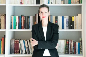 Η Πάτρα ανάμεσα στη μνήμη και το τσιμέντο: Το κτίριο του ΟΛΠΑ και η μάχη να σωθεί ένα κομμάτι της πόλης Η Πάτρα ανάμεσα στη μνήμη και το τσιμέντο: Το κτίριο του ΟΛΠΑ και η μάχη να σωθεί ένα κομμάτι της πόλης