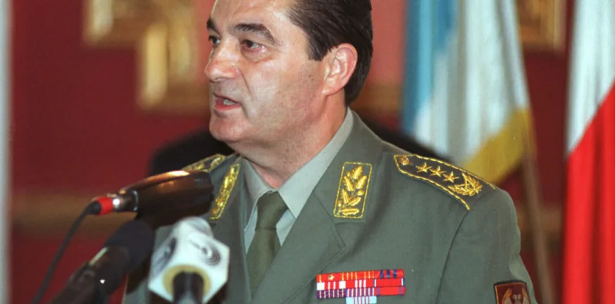 Πέθανε ο Σέρβος πρώην στρατηγός Πάβκοβιτς, ήταν καταδικασμένος για εγκλήματα πολέμου Πέθανε ο Σέρβος πρώην στρατηγός Πάβκοβιτς, ήταν καταδικασμένος για εγκλήματα πολέμου
