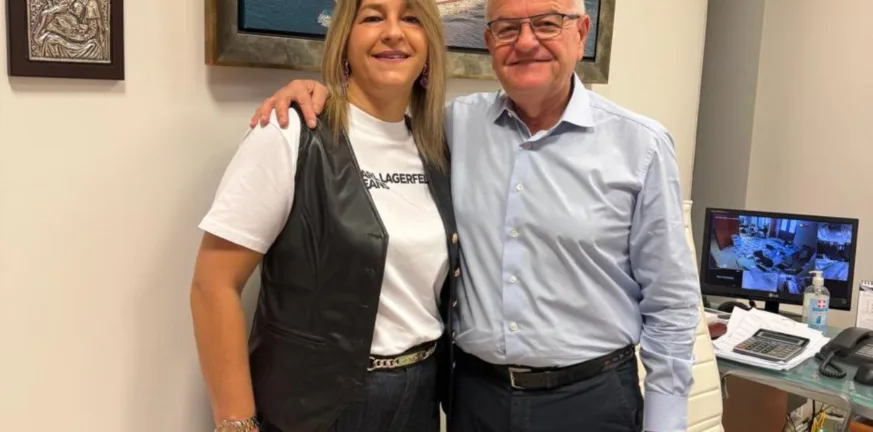 Εκλογές ΔΕΕΠ ΝΔ Αχαΐας: Η Μαρία Νικολοπούλου με τον Αντώνη Κουνάβη Εκλογές ΔΕΕΠ ΝΔ Αχαΐας: Η Μαρία Νικολοπούλου με τον Αντώνη Κουνάβη