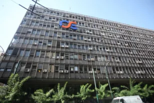 Προς πώληση ή μακροχρόνια εκμίσθωση το ιστορικό κεντρικό κτίριο του ΟΣΕ