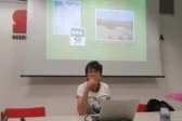 H καθηγήτρια Ούτε Φρουθ στην «Π»: «Ειρήνη για μένα και τα παιδιά μου»
