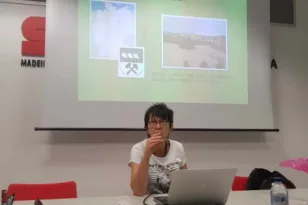 H καθηγήτρια Ούτε Φρουθ στην «Π»: «Ειρήνη για μένα και τα παιδιά μου»