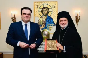 Νέα Υόρκη: Συνάντηση Πιερρακάκη με τον Αρχιεπίσκοπο Αμερικής Ελπιδοφόρο