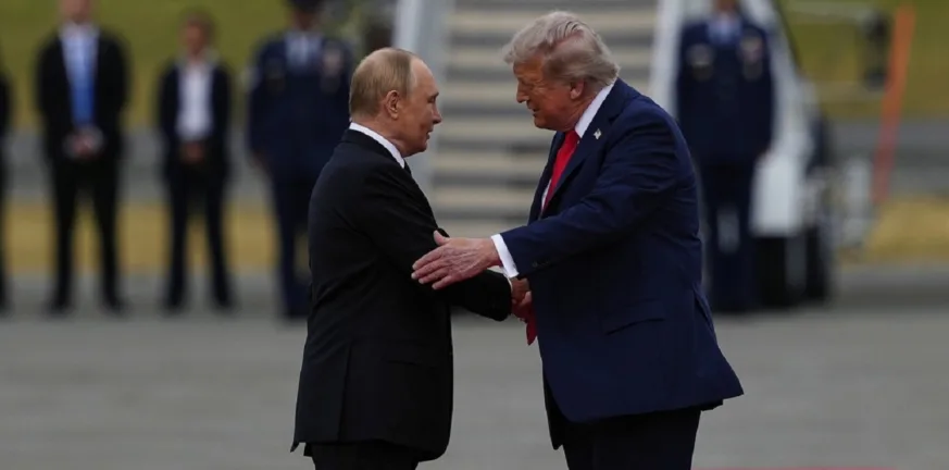 Washington Post: «Το τηλεφώνημα Πούτιν–Τραμπ που πάγωσε τους Tomahawk - “Ο Ρώσος πρόεδρος κατάφερε πάλι να τους ξεπεράσει όλους Washington Post: «Το τηλεφώνημα Πούτιν–Τραμπ που πάγωσε τους Tomahawk - “Ο Ρώσος πρόεδρος κατάφερε πάλι να τους ξεπεράσει όλους