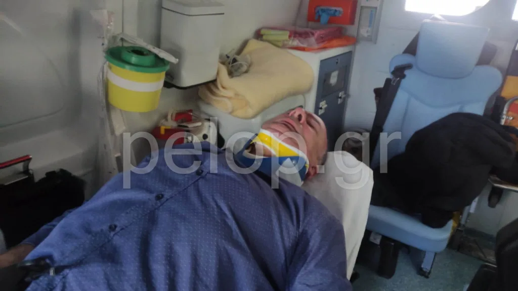 Απρόκλητη και βίαιη επίθεση σε δημοσιογράφο της «Π»: Χτύπησαν τον Παναγιώτη Ρηγόπουλο στελέχη του Εργατικού Κέντρου Πάτρας ΒΙΝΤΕΟ Απρόκλητη και βίαιη επίθεση σε δημοσιογράφο της «Π»: Χτύπησαν τον Παναγιώτη Ρηγόπουλο στελέχη του Εργατικού Κέντρου Πάτρας ΒΙΝΤΕΟ