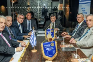 Επίσημη επίσκεψη του Διοικητή της 2475 Περιφέρειας στον Ροταριανό Όμιλο «Πάτρα – Κωστής Παλαμάς» ΦΩΤΟ