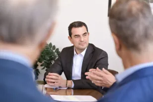 Αίγιο: Κάλεσμα ενότητας από τον Κώστα Σκρέκα ΦΩΤΟ