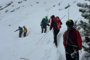Σλοβενία: Νεκρός ορειβάτης από χιονοστιβάδα, αγνοούνται δύο ακόμη