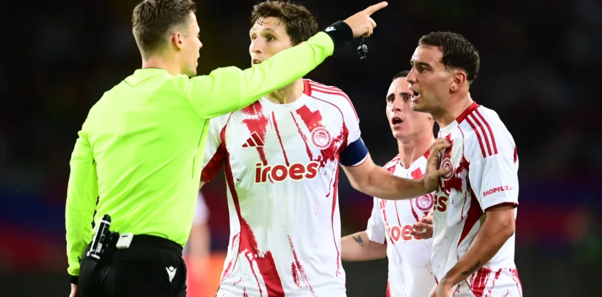 Και όμως η UEFA δικαιώνει τον διαιτητή για αποφάσεις στο Μπαρτσελόνα-Ολυμπιακός!
