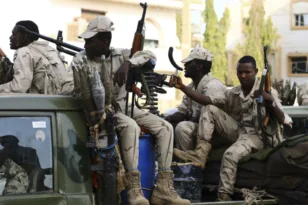 Σουδάν: Πτώματα χιλιάδων γυναικών και παιδιών σε αιματοβαμμένους δρόμους, απειλείται με αποσταθεροποίηση ολόκληρη η Ανατολική Αφρική