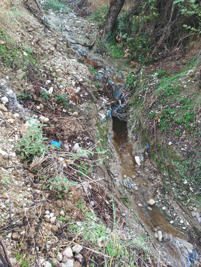 Πάτρα: Λύματα από την Ξερόλακα στον Μείλιχο ποτάμο, αυτοψία σπιράλ ΦΩΤΟ