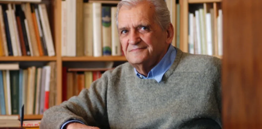 «Με έσωσε ένα φιλί»: Ο Τίτος Πατρίκιος θυμάται το ’40, την Κατοχή και το πρώτο ξύλο της ζωής του «Με έσωσε ένα φιλί»: Ο Τίτος Πατρίκιος θυμάται το ’40, την Κατοχή και το πρώτο ξύλο της ζωής του