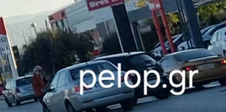 Πάτρα: Τροχαίο στην Κανελλοπούλου και μποτιλιάρισμα ΦΩΤΟ