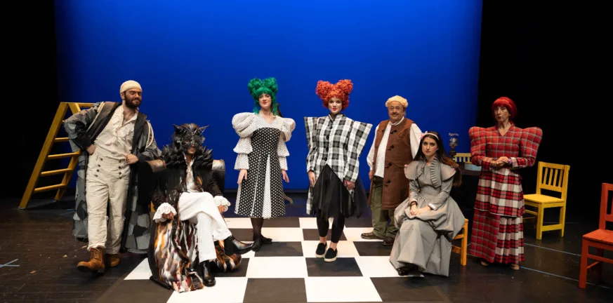 Πάτρα: Πρεμιέρα για το ΔΗΠΕΘΕ στο Θέατρο Μπάρρυ το Σάββατο 8 Νοεμβρίου Πάτρα: Πρεμιέρα για το ΔΗΠΕΘΕ στο Θέατρο Μπάρρυ το Σάββατο 8 Νοεμβρίου