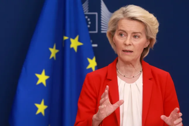 Ούρσουλα φον ντερ Λάιεν: «Σημαντικός κίνδυνος» η κινεζική πολιτική για τις σπάνιες γαίες Ούρσουλα φον ντερ Λάιεν: «Σημαντικός κίνδυνος» η κινεζική πολιτική για τις σπάνιες γαίες