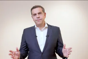 Η παραίτηση Τσίπρα είναι ένα ακόμα βήμα προς την ολική επαναφορά