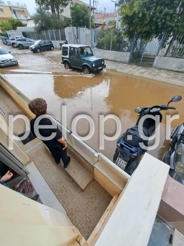 Η Άνω Οβρυά «βούλιαξε» μέσα σε έξι λεπτά: Το ίδιο δράμα, άλλη μια μέρα ΦΩΤΟ-ΒΙΝΤΕΟ