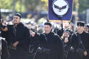 Ν. Παπανδρέου: Ακροδεξιά Οργάνωση έλαβε μέρος στην στρατιωτική παρέλαση της Θεσσαλονίκης