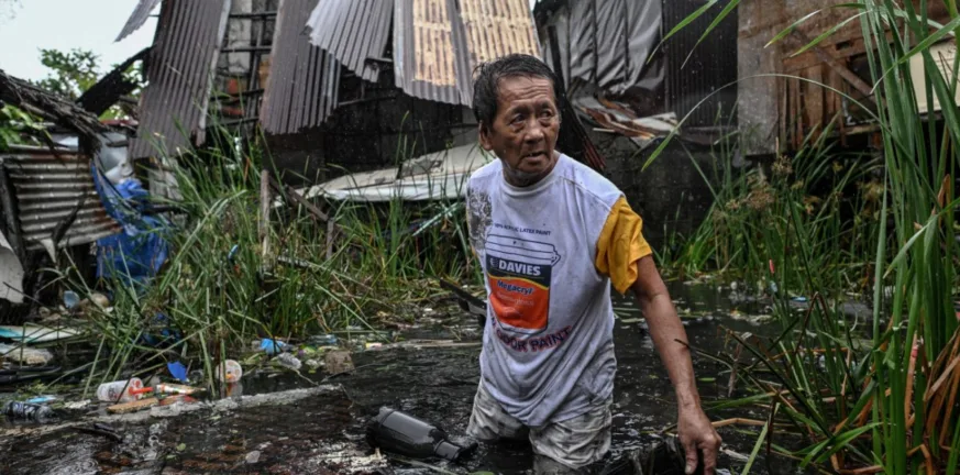 Φιλιππίνες: Τουλάχιστον 4 νεκροί από τον υπερτυφωνα, που κατευθύνεται