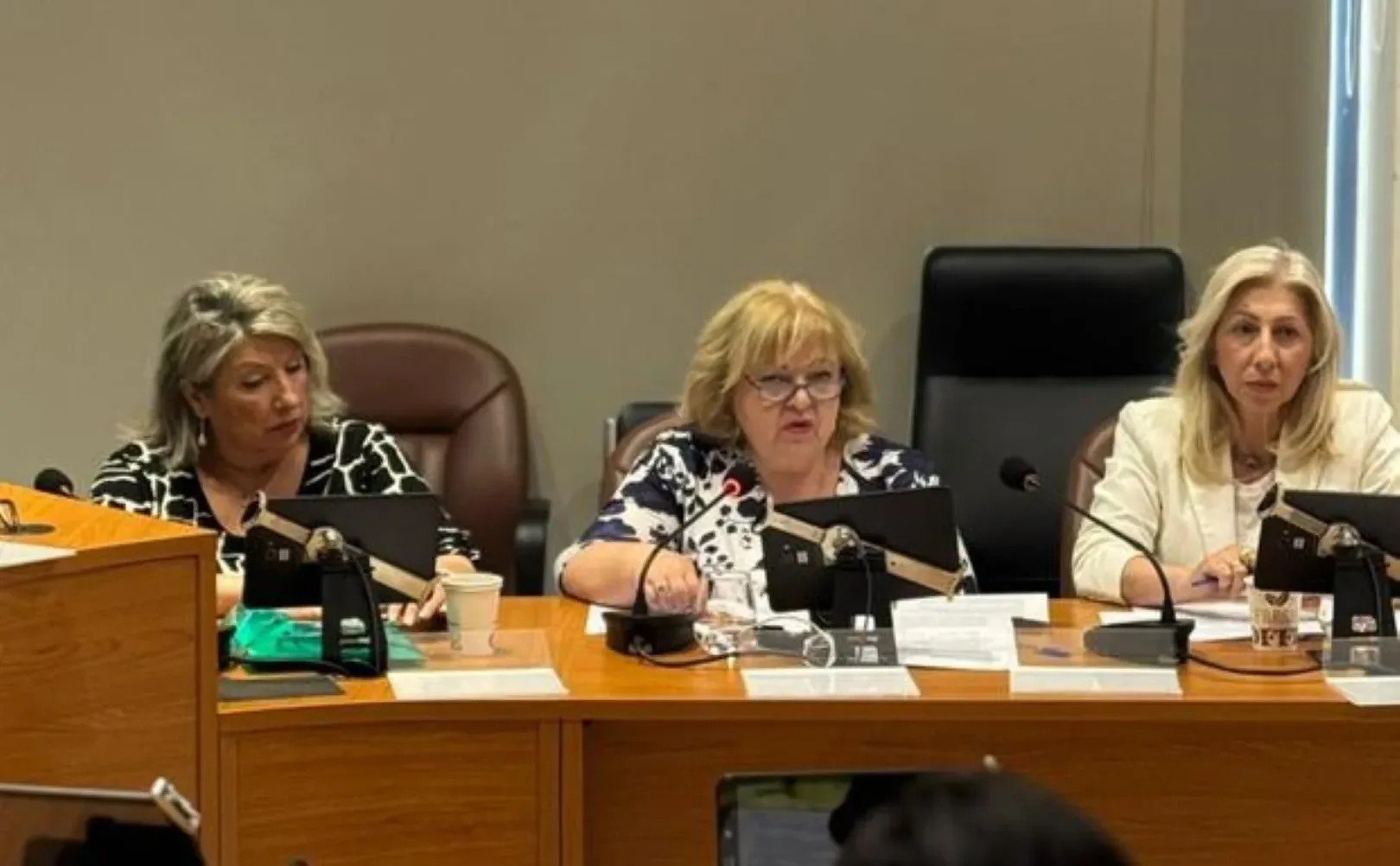 Έμπρακτη στήριξη στους εφήβους: Εκστρατεία σε Λύκεια της Αιγιάλειας για συζήτηση Έμπρακτη στήριξη στους εφήβους: Εκστρατεία σε Λύκεια της Αιγιάλειας για συζήτηση