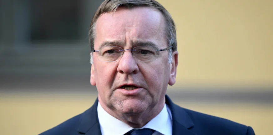 Γιατί ο Πιστόριους κάνει λόγο για «αυξανόμενη απειλή» από τη Ρωσία;