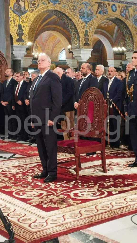 Ο λαμπρός εορτασμός του Αγίου Ανδρέα στην Πάτρα μέσα από φωτογραφίες