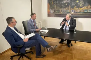 Ο Ευάγγελος Βενιζέλος στην «Π»: «Αυτός είναι ο πόλεμος της γενιάς μας» ΔΕΙΤΕ ΤΟ ΒΙΝΤΕΟ ΤΗΣ ΣΥΝΕΝΤΕΥΞΗΣ