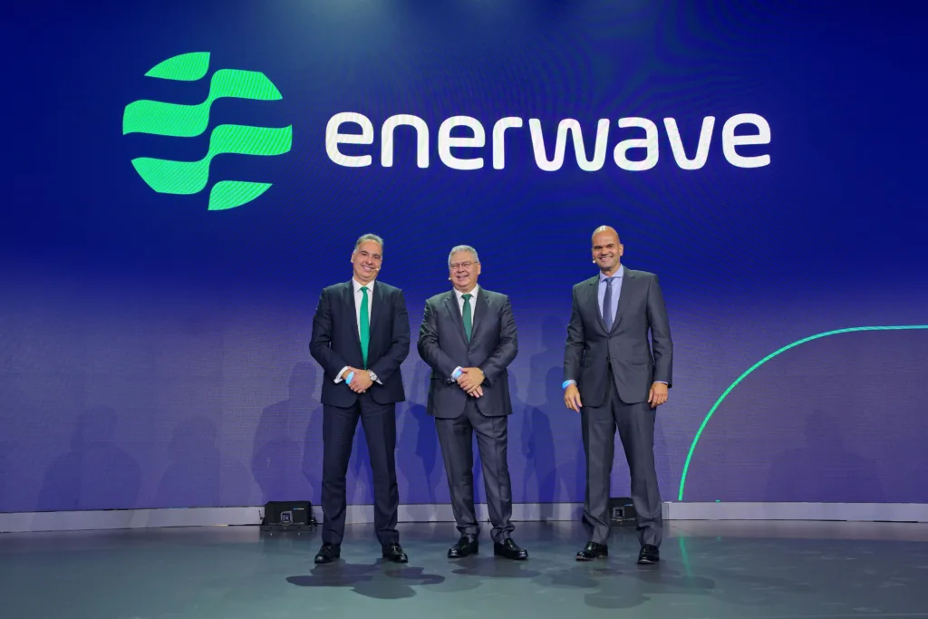 Καλωσορίζουμε ένα νέο κύμα ενέργειας! - Η ELPEDISON έγινε «Enerwave»