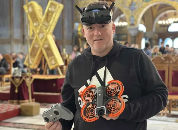 Νέα συνεργασία του Κώστα Βικάτου με την ΕΡΤ: Πλάνα drone μέσα από τον Ιερό Ναό του Αγίου Ανδρέου