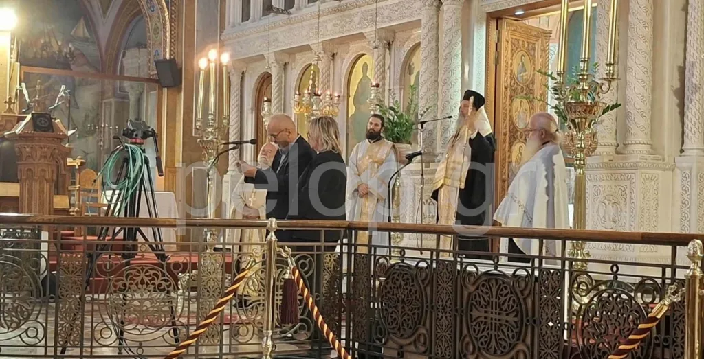 Το τελευταίο αντίο στον Θρασύβουλο Μαυρομμάτη – Πλήθος κόσμου αποχαιρέτησε τον ιστορικό παράγοντα της ΝΔ