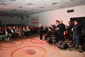 Χορευτικό τμήμα Δήμου Πατρέων: Βραδιά για την εξέγερση του Πολυτεχνείου ΦΩΤΟΓΡΑΦΙΕΣ Χορευτικό τμήμα Δήμου Πατρέων: Βραδιά για την εξέγερση του Πολυτεχνείου ΦΩΤΟΓΡΑΦΙΕΣ