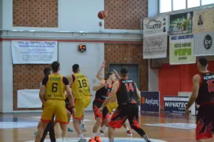 Η Αχαγιά ΄82 ξεπέρασε το εμπόδιο του Τήρωνα - Φωτογραφίες