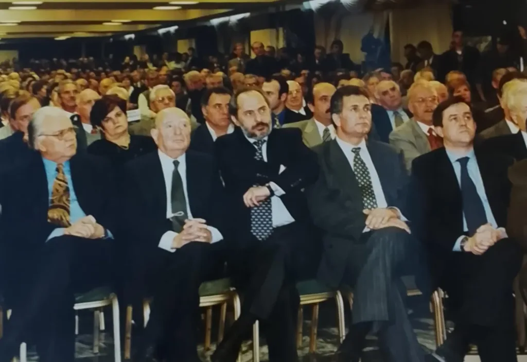 Θρασύβουλος Μαυρομμάτης: Στα φιλελεύθερα λιβάδια του ουρανού…