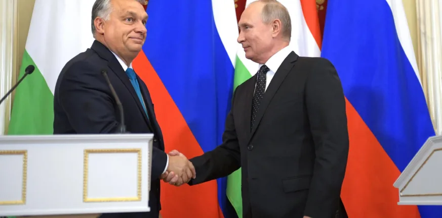 Το μυστικό δίκτυο του Όρμπαν: Πώς τα ρωσικά κεφάλαια και τα ευρωπαϊκά κονδύλια συντηρούν τη διαφθορά στην Ουγγαρία