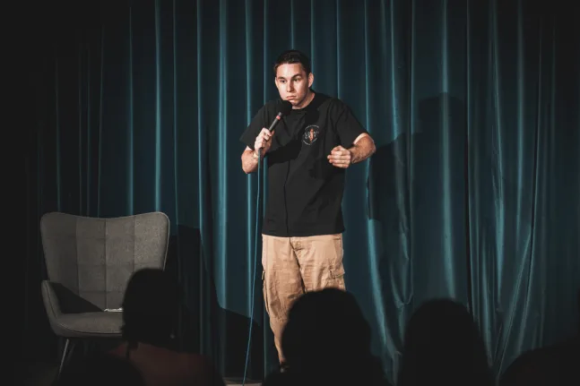 Πάτρα: Ο βασιλιάς του τίποτα - Stand-Up Comedy με τον Θοδωρή Αδαμάκο!