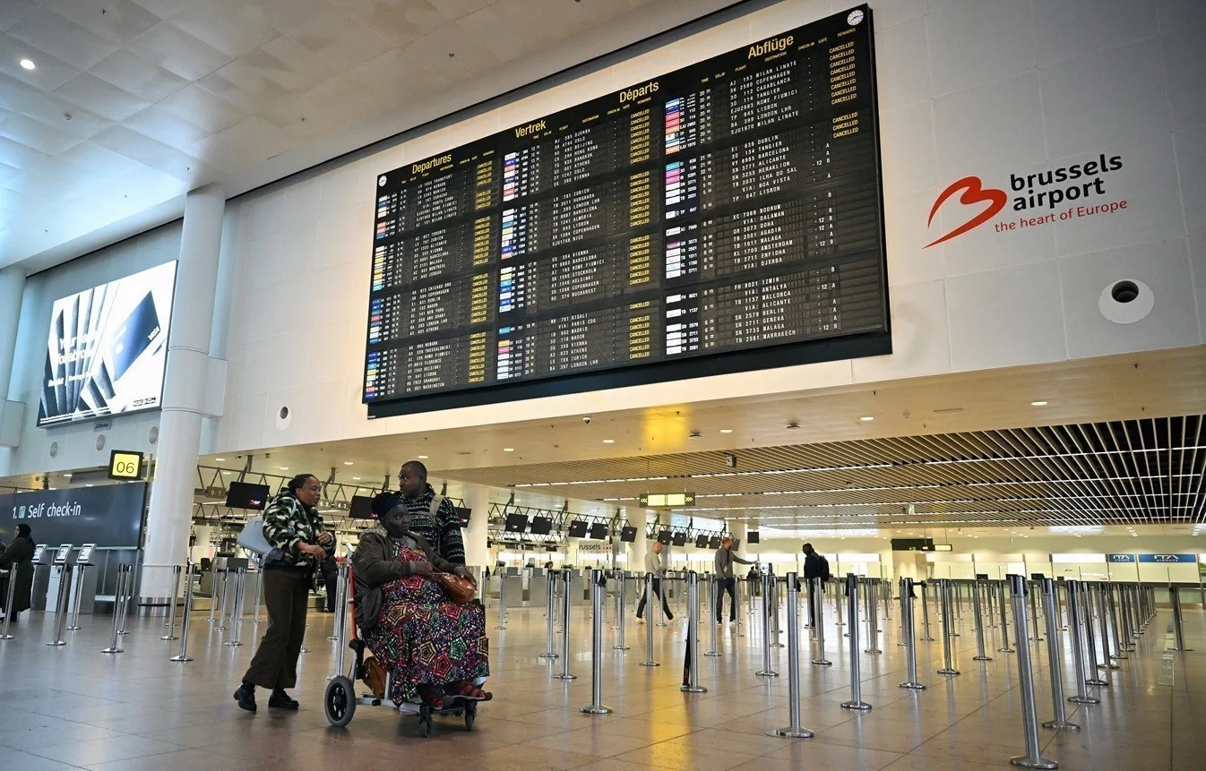 Βρυξέλλες: Επαναλειτουργία του αεροδρομίου μετά το νέο περιστατικό με drone Βρυξέλλες: Επαναλειτουργία του αεροδρομίου μετά το νέο περιστατικό με drone