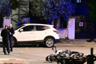 «Ακούσαμε σειρήνες και μετά πέντε πυροβολισμούς», μαρτυρία για τον τραυματισμό αστυνομικών στον Άγιο Δημήτριο